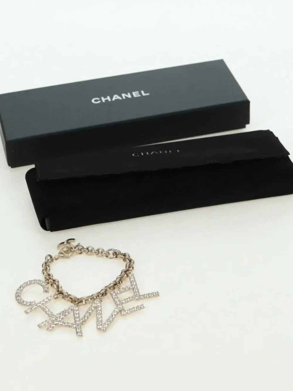 CHANEL Logo Bracelet metal Champagne Gold CC Auth 178800SM